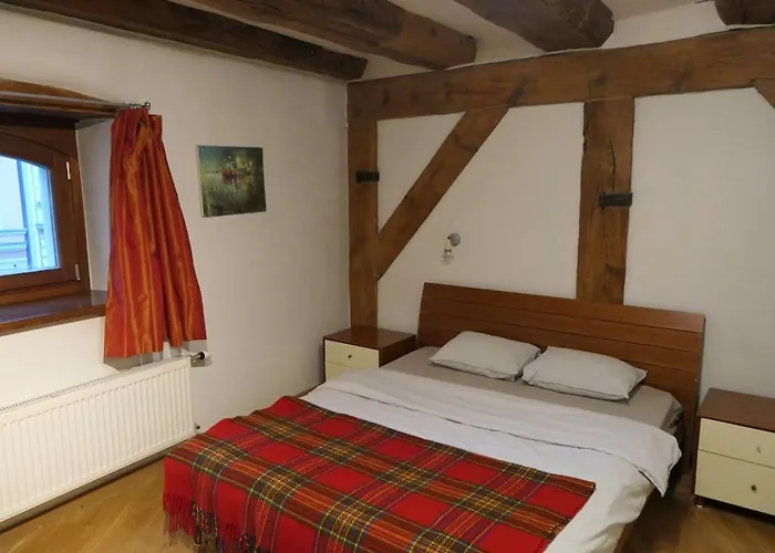 Vintage Barn One-Bedroom Flat